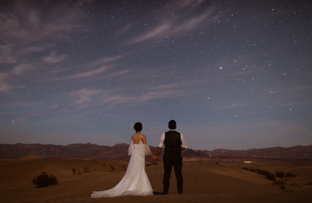 Eloping in Death Valley National Park